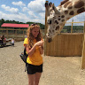 Meet your Posher, Delaney